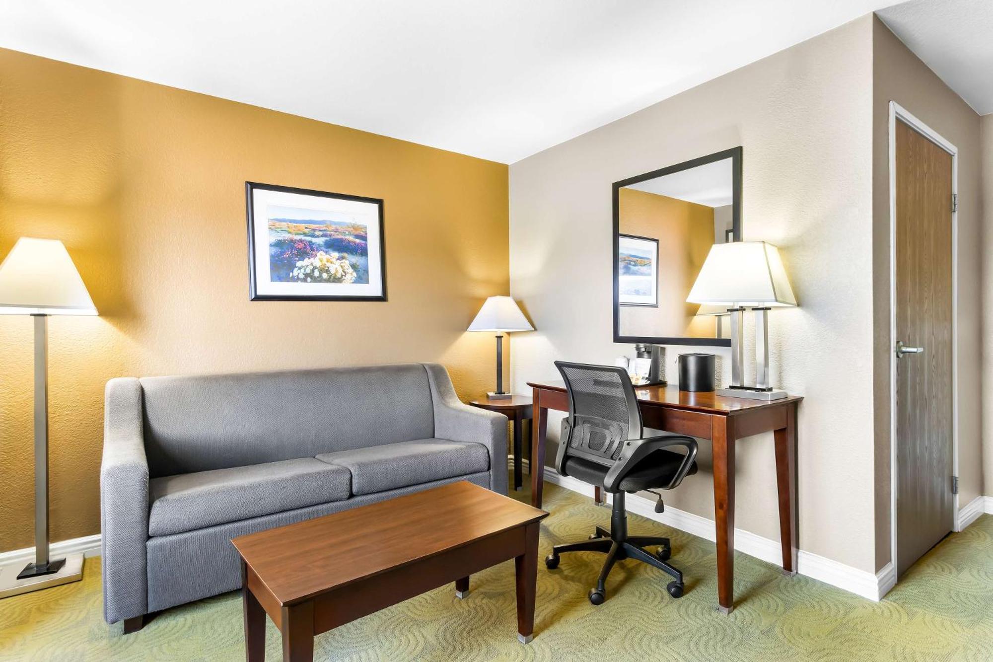 Best Western California City Inn & Suites Zewnętrze zdjęcie