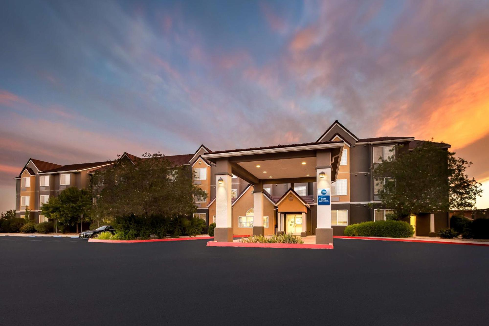 Best Western California City Inn & Suites Zewnętrze zdjęcie