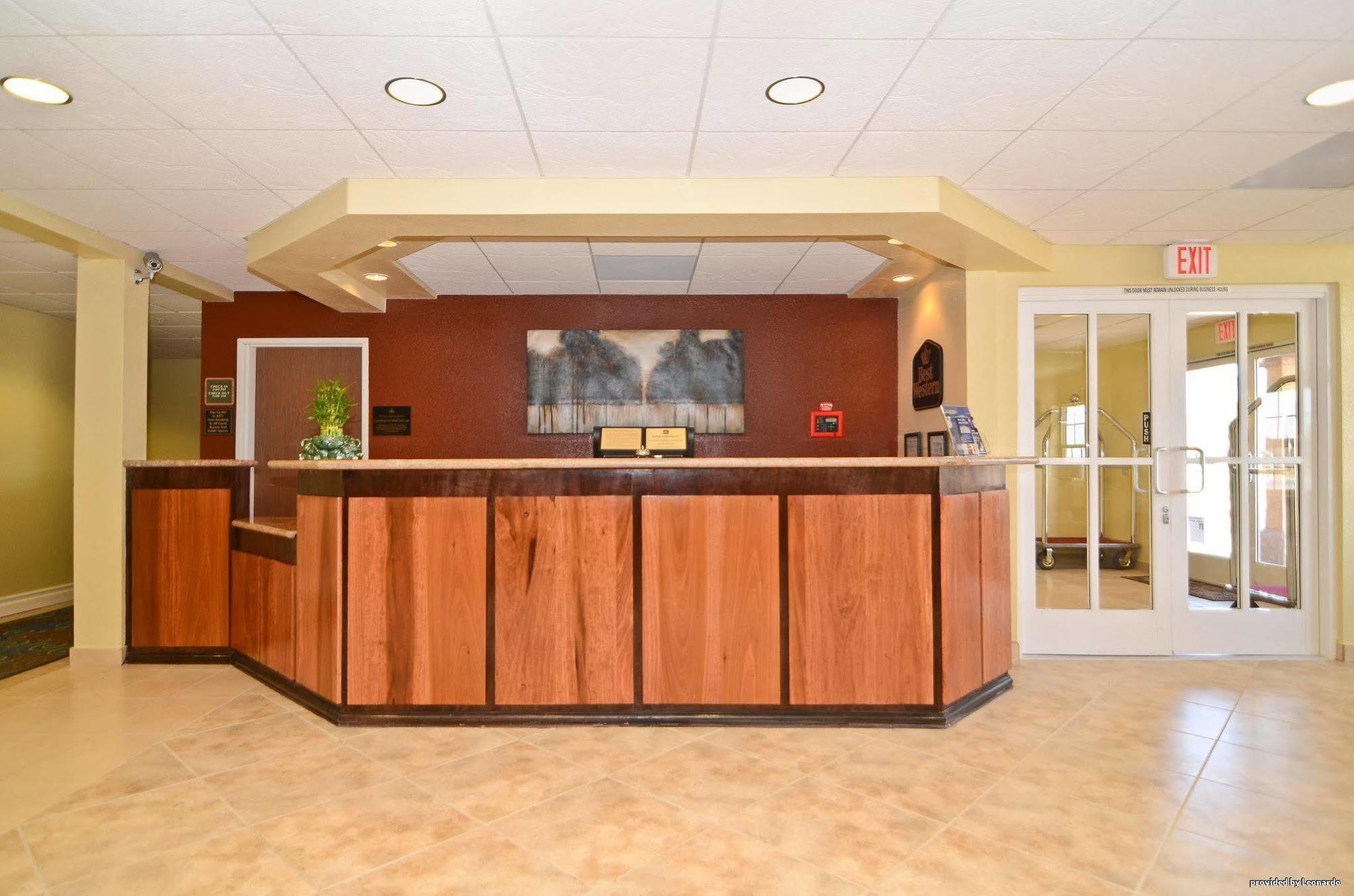 Best Western California City Inn & Suites Zewnętrze zdjęcie